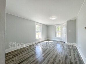 7581 Wabash Ave in Terre Haute, IN - Building Photo - Building Photo