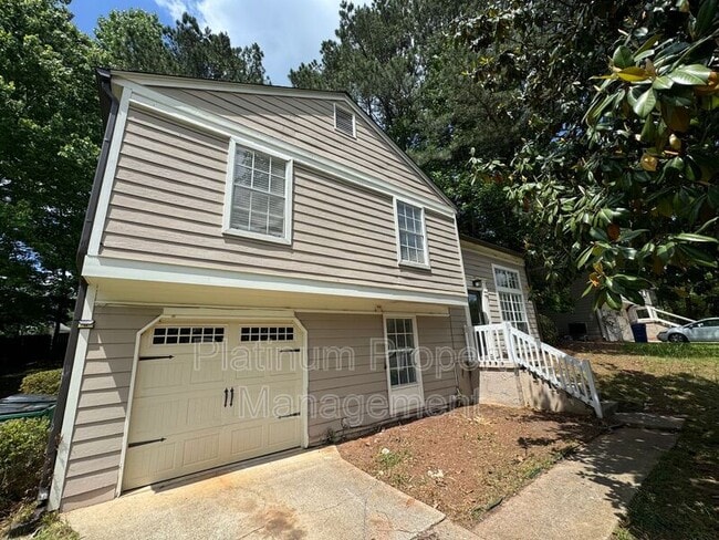 2956 Carrie Farm Rd NW
