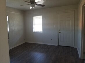 2926-2928 Favretto Ave in Redding, CA - Building Photo - Building Photo