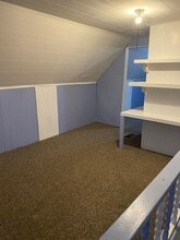 57 Vine St in Ansonia, CT - Foto de edificio - Building Photo