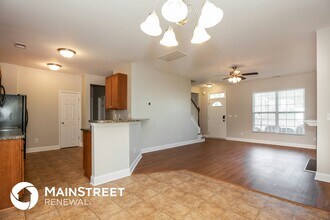 317 Moses Rhyne Dr in Mount Holly, NC - Building Photo - Building Photo