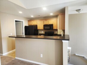 55439 Ambassador Ct in Shelby Township, MI - Building Photo - Building Photo