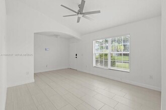 1392 SW Sudder Ave in Port St. Lucie, FL - Building Photo - Building Photo