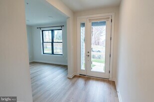 17133 Hardisty Wy in Bowie, MD - Building Photo