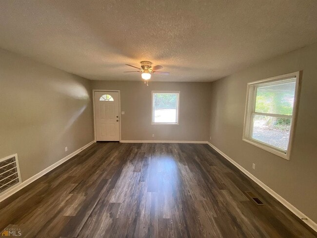 316 N Pleasant Hill Rd in Warner Robins, GA - Building Photo - Building Photo