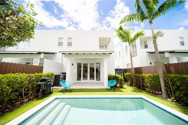 property at 3667 SW 26th St