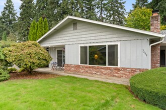 3409 NE Oaks Ln in Vancouver, WA - Building Photo - Building Photo
