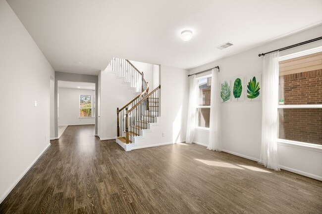 property at 4118 Lake Cypress Cir