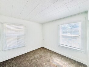 211 15th Ave S in Nampa, ID - Building Photo - Building Photo