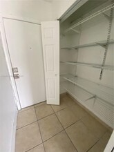 6250 Bird Rd in Miami, FL - Building Photo - Building Photo
