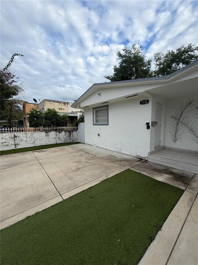 property at 1132 NW 38th St