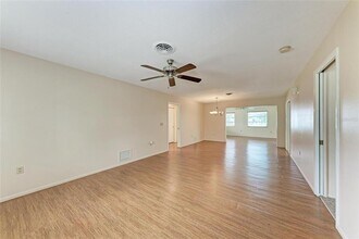 742 Devon Rd in Venice, FL - Building Photo - Building Photo