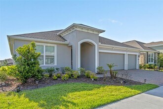 452 Wedgeworth Ln in DeLand, FL - Building Photo - Building Photo