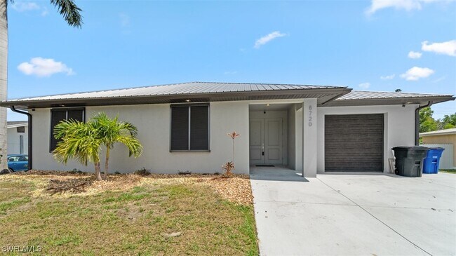 8720 Cypress Lake Dr