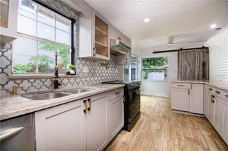 1430 20th Ave N in St. Petersburg, FL - Building Photo - Building Photo