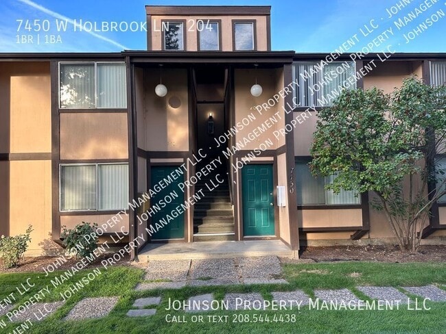 7450 W Holbrook Ln in Boise, ID - Building Photo - Building Photo