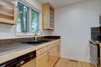 3333 Hickok Pl in Boulder, CO - Foto de edificio - Building Photo