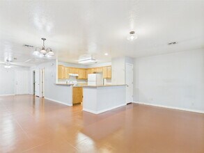 509 Lone Oak St in Fredericksburg, TX - Building Photo - Building Photo