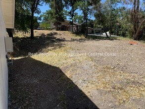 6910 Marchant Ave in Atascadero, CA - Building Photo - Building Photo