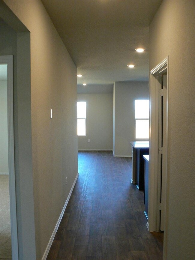 15212 Upland Willow Rd in Austin, TX - Building Photo - Building Photo