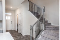 315 E Compass Wy photo'