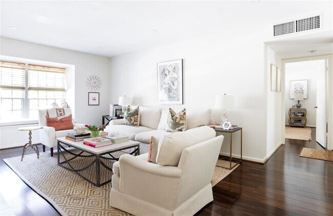 property at 143 Woodmere Square NW