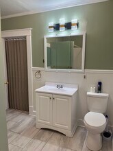 902 Chicago Ave, Unit 1 in Lansing, MI - Building Photo - Building Photo