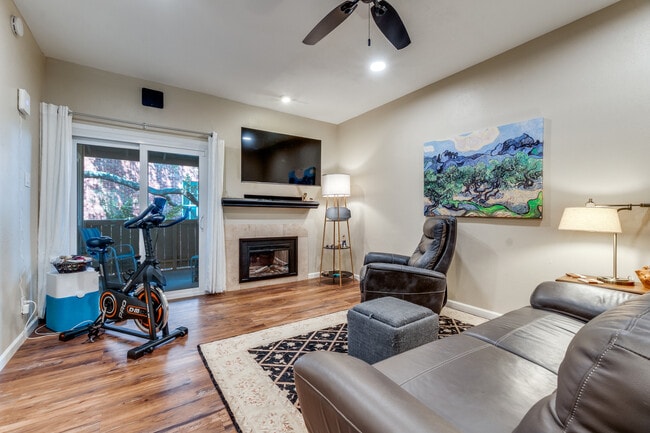 property at 8601 Park Ln