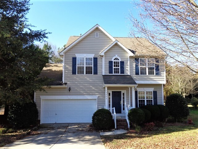 7495 Sedgebrook Dr E in Stanley, NC - Building Photo