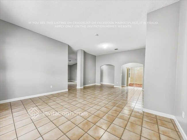 13248 NW 10th St
