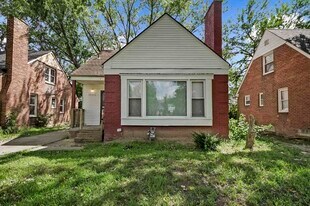 19356 Westmoreland Rd in Detroit, MI - Building Photo