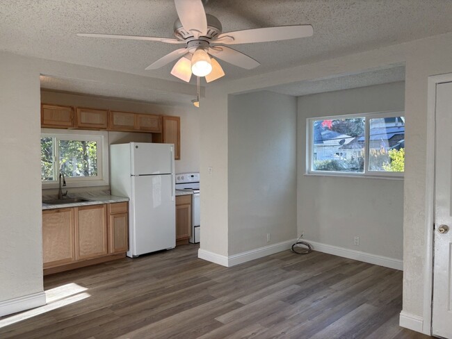 673 Canal St-Unit -2 in Placerville, CA - Building Photo - Building Photo