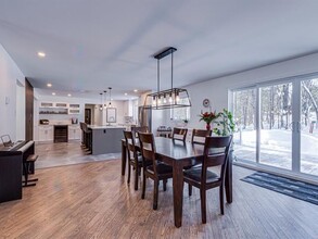 15 Rue de la Baie in Val-des-monts, QC - Building Photo - Building Photo