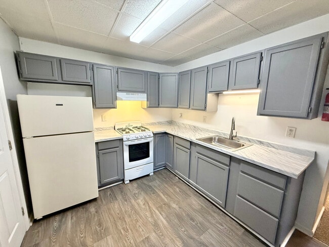 6 Van Buren St in Troy, NY - Building Photo - Building Photo