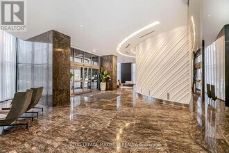 60 Absolute Ave in Mississauga, ON - Building Photo - Building Photo