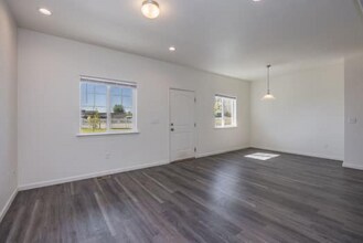 4355 24th Street Rd in Greeley, CO - Building Photo - Building Photo