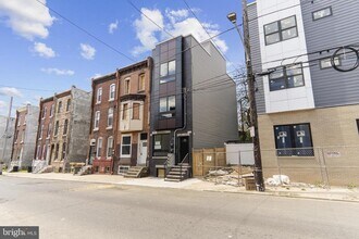 2156 N 9th St in Philadelphia, PA - Building Photo - Building Photo