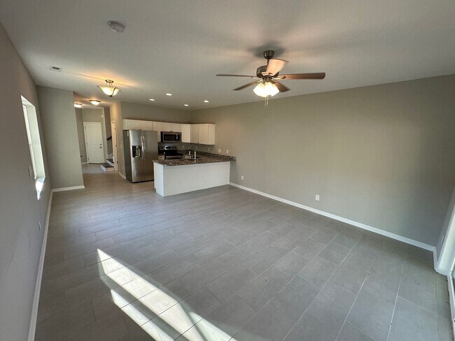 390 Armstrong St in Columbia, TN - Building Photo - Building Photo