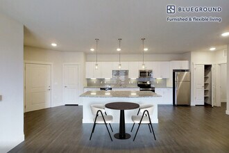 13195 W Progress Cir in Littleton, CO - Foto de edificio - Building Photo