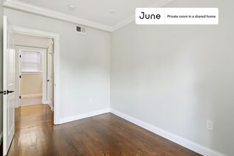 Private bedroom in 4 bed/1.5 bath Home in Boston, MA - Building Photo - Building Photo