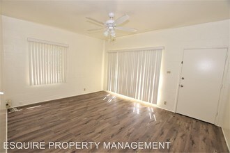 103 N Loop Dr in Camarillo, CA - Building Photo - Building Photo