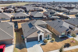 4008 Spur Trail Dr in Denton, TX - Building Photo - Building Photo