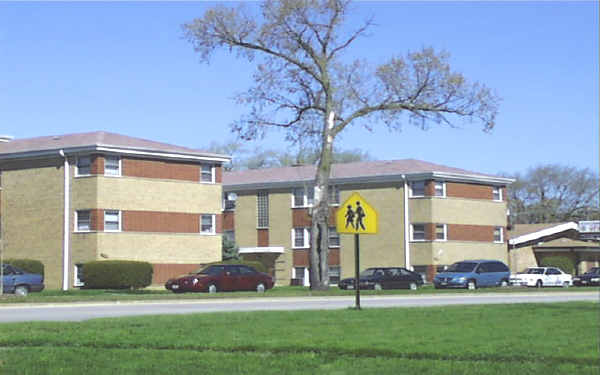 2628-2632 Desplaines Ave in North Riverside, IL - Building Photo - Building Photo