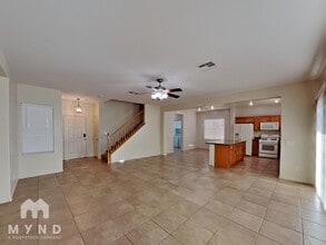 8248 Celina Hills St in Las Vegas, NV - Building Photo - Building Photo