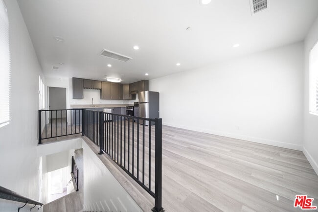 4110 Normandie Ave in Los Angeles, CA - Building Photo - Building Photo