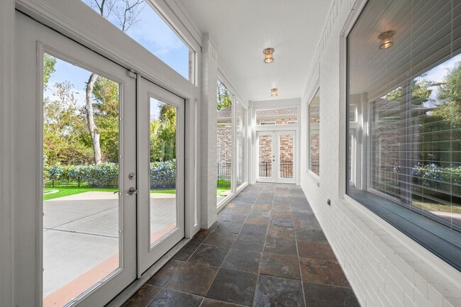 property at 107 Island Blvd