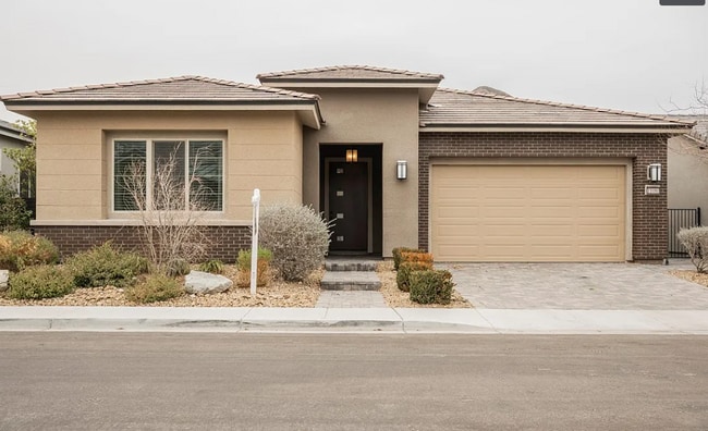 11080 Black Fire Opal Dr in Las Vegas, NV - Foto de edificio - Building Photo