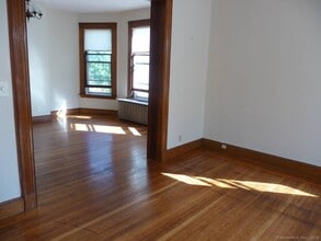 163 Livingston St in New Haven, CT - Building Photo - Building Photo