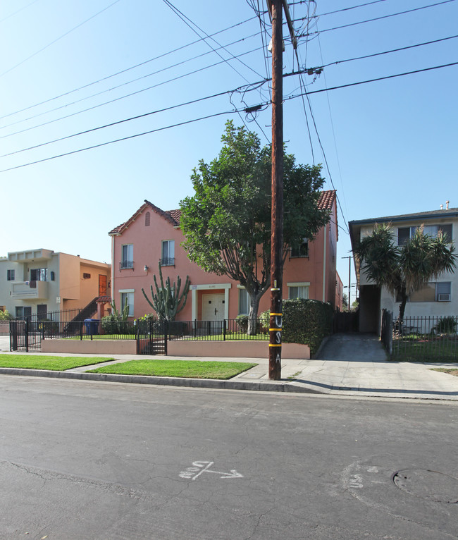 1197 N Ardmore Ave in Los Angeles, CA - Building Photo - Building Photo