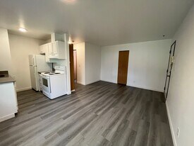 9227 Interlake Ave N in Seattle, WA - Building Photo